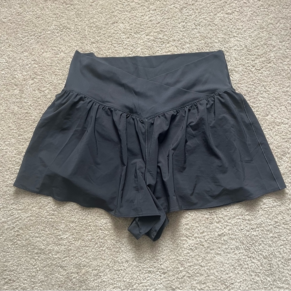 Offline By Aerie | Real Me Crossover Flowy Short - Picture 4 of 9